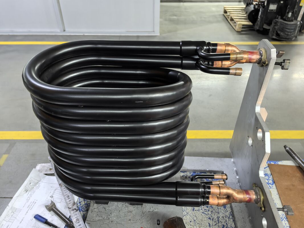 Condensador de bomba de calor de longitud de tubo de 1 a 10 metros con un espesor de placa robusto de 4 mm adecuado para el intercambio de calor industrial