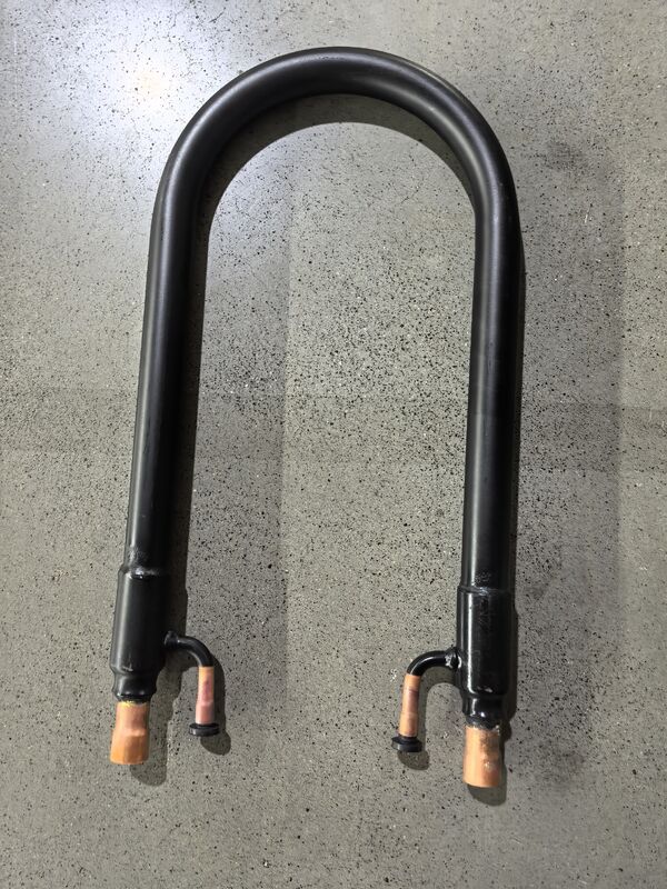 Presión lateral máxima del refrigerante 4.2MPA Intercambiador de calor de tubo en tubo con un rango de temperatura de menos 50 grados Celsius a 150 grados Celsius y un espesor de tubo exterior de 1,0 mm